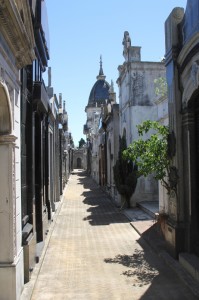 narrow streets separate the tombs and mausoleums (1)