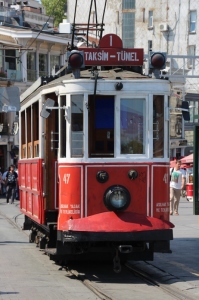 the old tourist tram from Tunel to Taksim