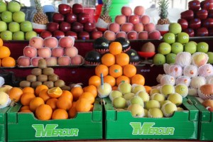 neatly stacked fruits in the Chorsu Bazaar
