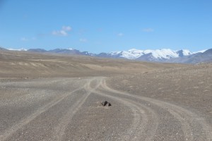 the gravel valley that constitutes the road
