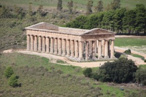 the Greek temple in Segesta