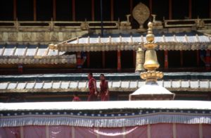 young monks on the roof of the Samye monastery