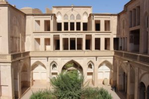 three floors around the central courtyard of the Khan-e Abbasian