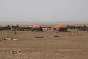 huts on the way to Wajaale