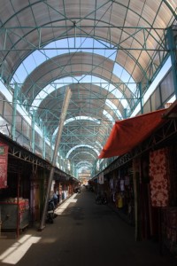 the market in Gorontalo, early morning - not the mall, mind you!