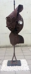 Yubi Kirindongo - Careless Faces: metal sculpture (1985)
