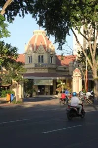 the tourist office, inside an old colonial building