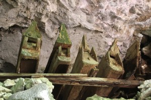coffins in a cave near Tampangallo