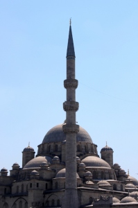 one of the many mosques along the Halic