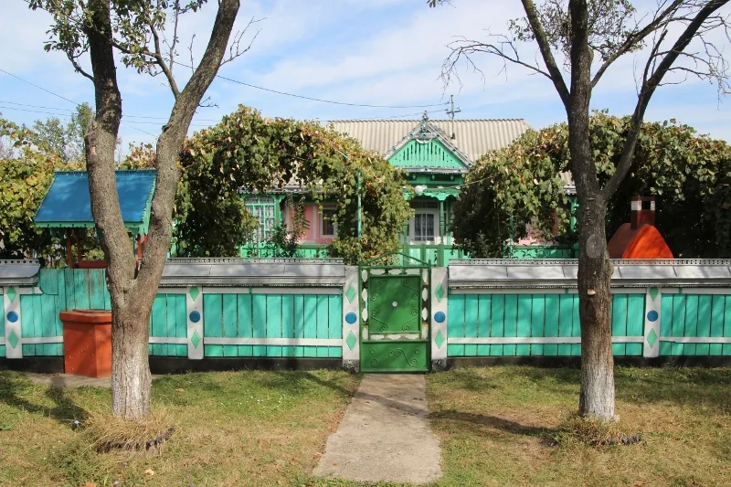 and then there are the wooden houses