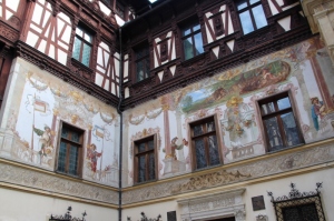 the walls on the inner courtyard, decorated