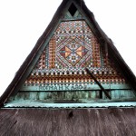 the front gable of one of the Rumah Adats in Dokan