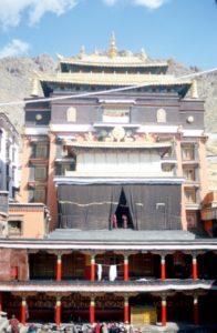 the Tashilunpo Monastery