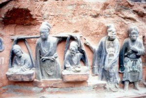 more intricate sculptures (Baoding Shan)
